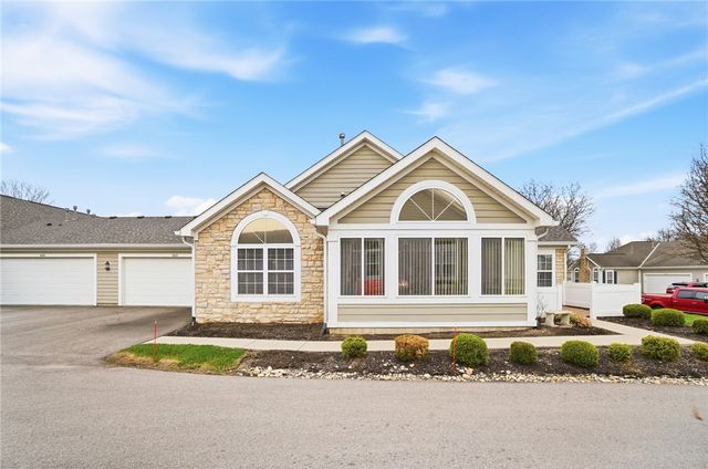 4662 Cobblestone Drive, Tipp City, OH 45371