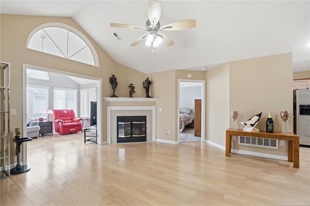 4662 Cobblestone Drive, Tipp City, OH 45371