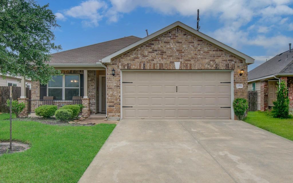 10255 Scenic Vista Drive, Humble, TX 77396