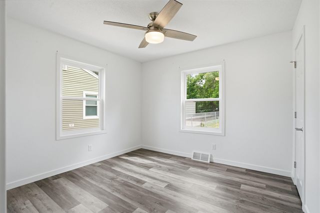 338 Norma Avenue, Evansdale, IA 50707