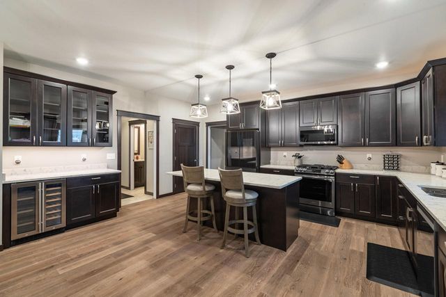 N6817 Sand Prairie COURT, Holmen, WI 54636