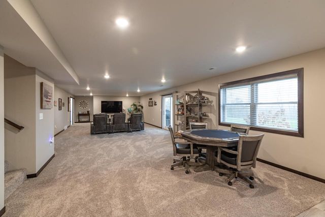 N6817 Sand Prairie COURT, Holmen, WI 54636