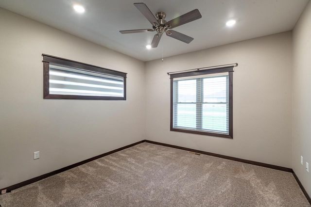 N6817 Sand Prairie COURT, Holmen, WI 54636