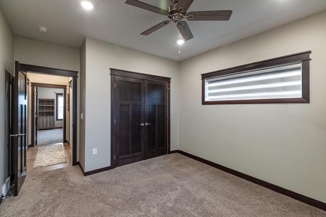 N6817 Sand Prairie COURT, Holmen, WI 54636