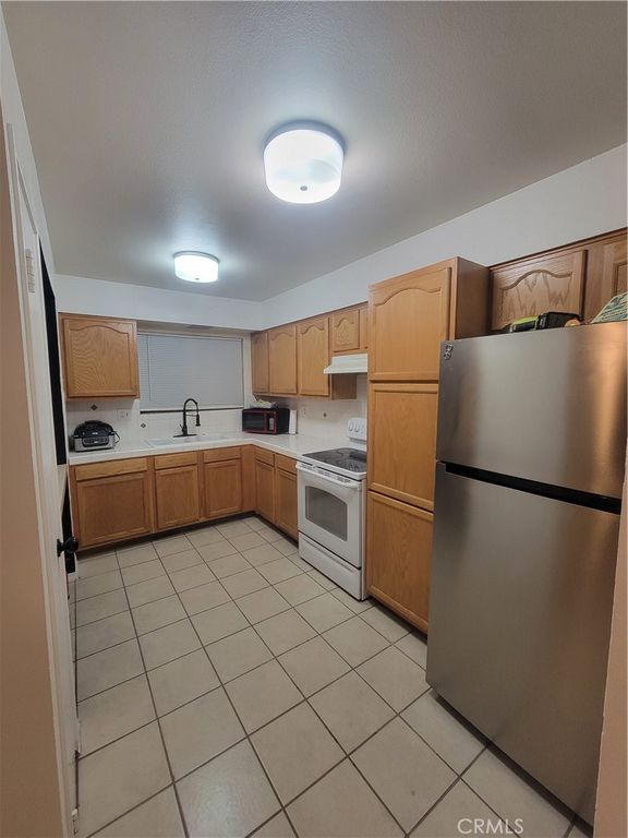 28266 Winged Foot, Menifee, CA 92586 — photo 2