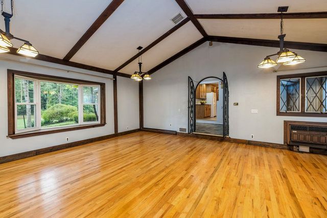 1616 Lake Road, Webster, NY 14580