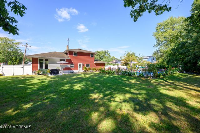 30 Lockwood Avenue, Howell, NJ 07731