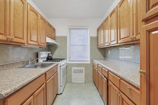 611 Palmer Road 5X, Yonkers, NY 10701
