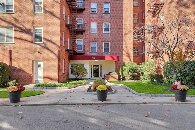 611 Palmer Road 5X, Yonkers, NY 10701