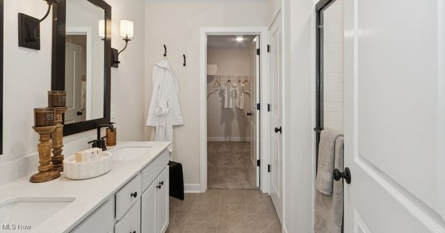 6044 Conneaut Light Drive, Vermilion, OH 44089