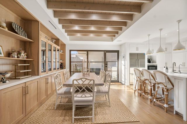 6201 Locke Lane, Houston, TX 77057