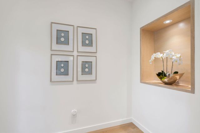 6201 Locke Lane, Houston, TX 77057