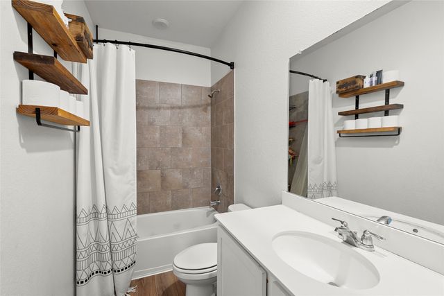 117 Cross Creek Way, Royse City, TX 75189