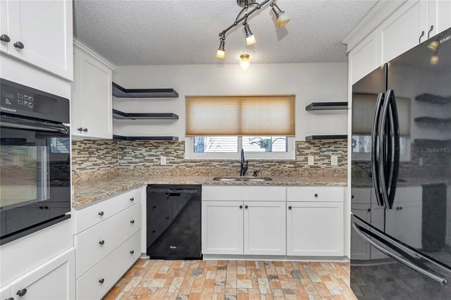 6461 SW 80TH PLACE, Ocala, FL 34476