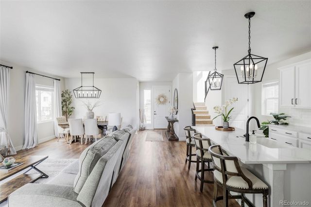 8110 Sterling Ranch Avenue, Littleton, CO 80125