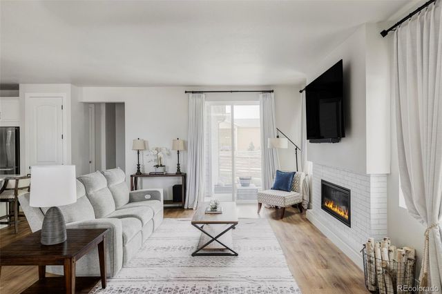 8110 Sterling Ranch Avenue, Littleton, CO 80125