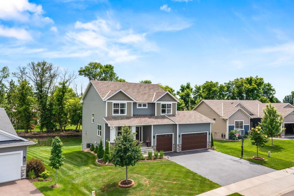 20833 Peony Lane, Rogers, MN 55374
