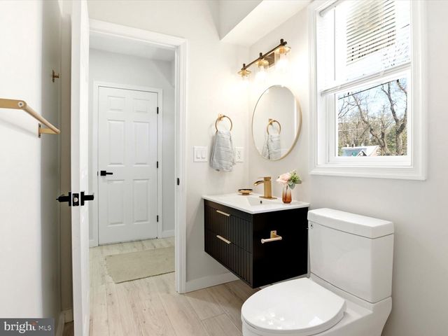 3127 G ST SE, Washington, DC 20019