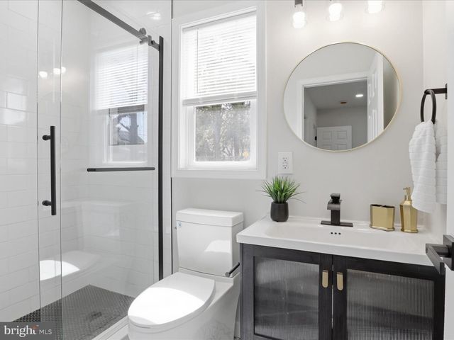 3127 G ST SE, Washington, DC 20019