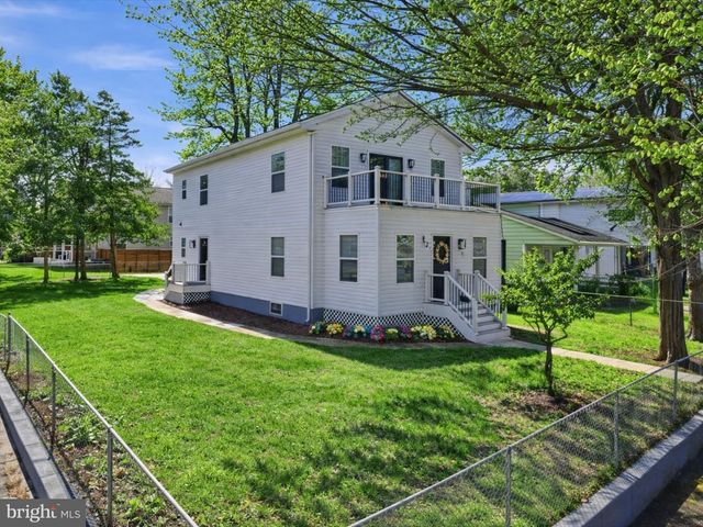 3127 G ST SE, Washington, DC 20019