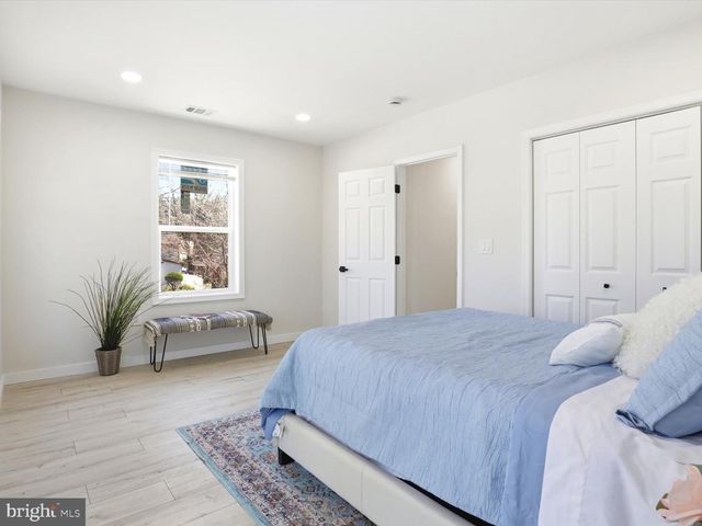 3127 G ST SE, Washington, DC 20019