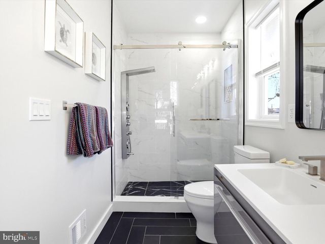 3127 G ST SE, Washington, DC 20019