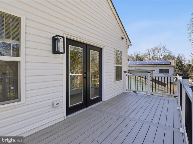 3127 G ST SE, Washington, DC 20019