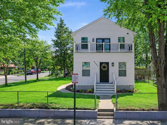 3127 G ST SE, Washington, DC 20019