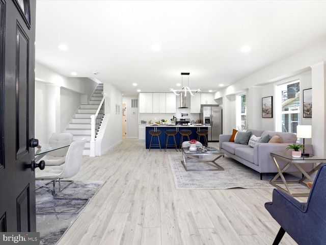 3127 G ST SE, Washington, DC 20019