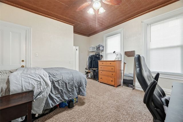 110 S 13th St, South Side, PA 15203