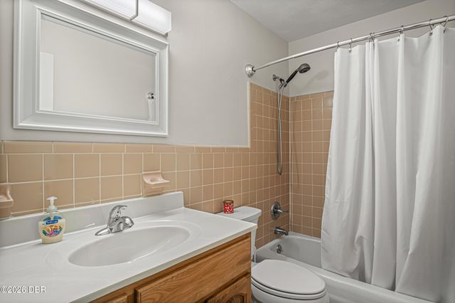 2820 Ocean Shore Blvd Apt 26, Ormond Beach, FL 32176