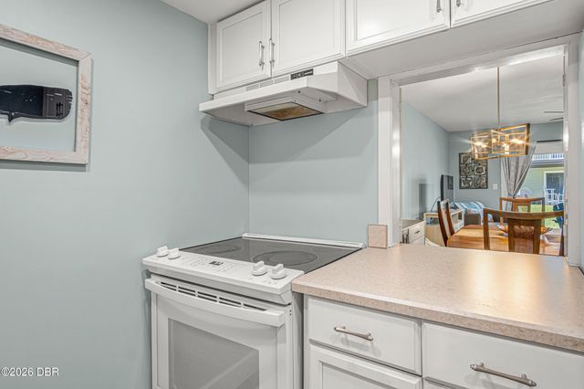 2820 Ocean Shore Blvd Apt 26, Ormond Beach, FL 32176