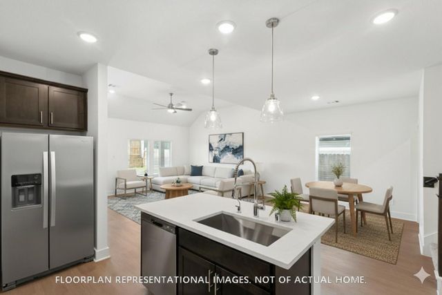 1611 Birch Wood Drive, Rosenberg, TX 77471