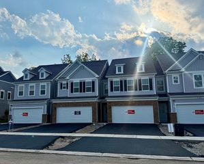 115 Weirich Way 79002, Batavia, IL 60510
