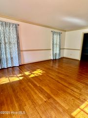 1607 E Canal Street, Tarboro, NC 27886