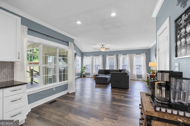 190 Chesterfield Drive, Newnan, GA 30265