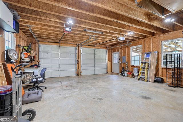 190 Chesterfield Drive, Newnan, GA 30265