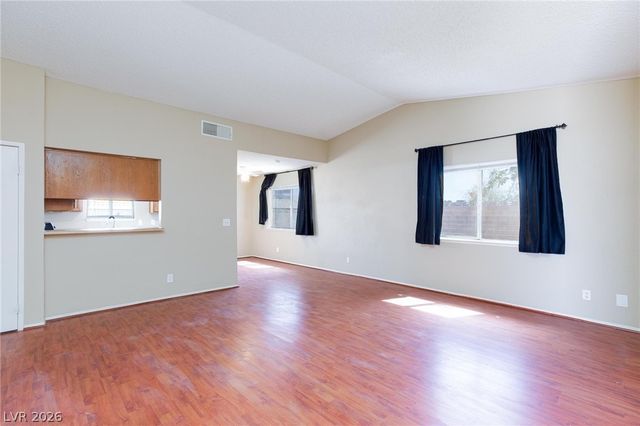 6509 Ouida Way, Las Vegas, NV 89108