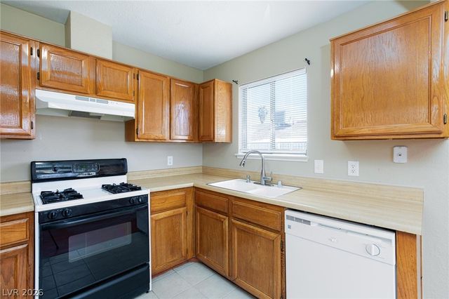 6509 Ouida Way, Las Vegas, NV 89108