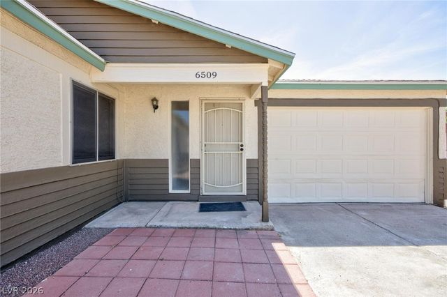 6509 Ouida Way, Las Vegas, NV 89108