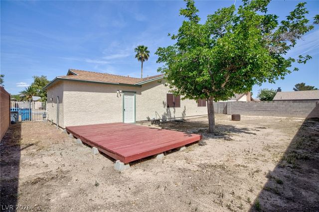 6509 Ouida Way, Las Vegas, NV 89108