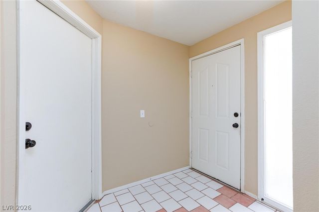 6509 Ouida Way, Las Vegas, NV 89108