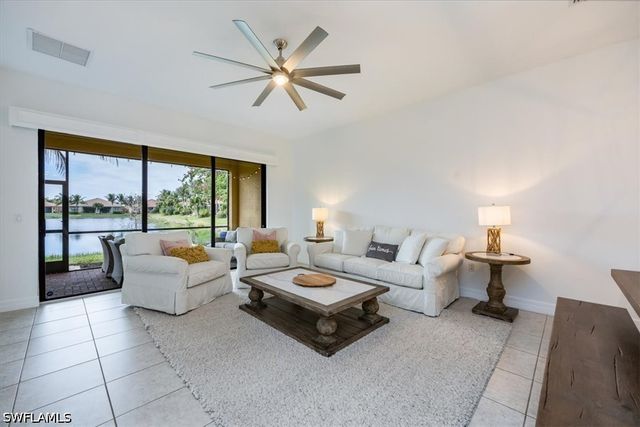 13553 Coronado DR, Naples, FL 34109
