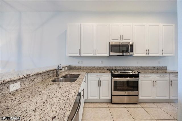 13553 Coronado DR, Naples, FL 34109