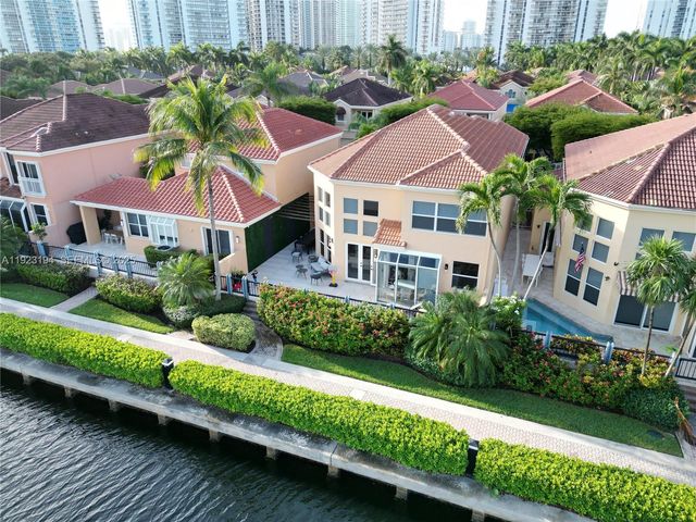 3757 NE 208 Te, Aventura, FL 33180