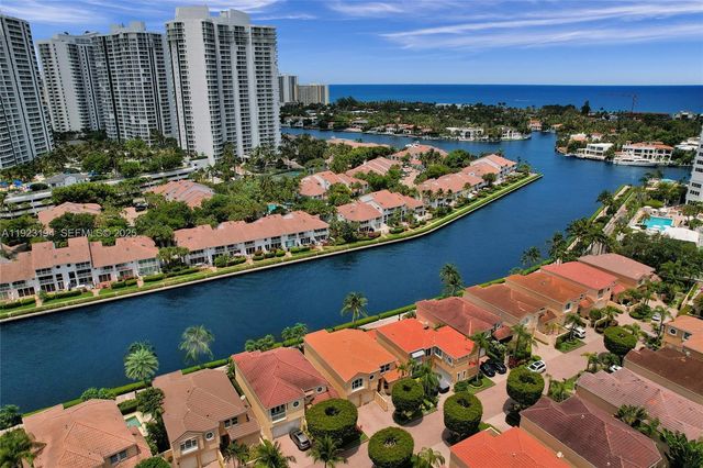 3757 NE 208 Te, Aventura, FL 33180