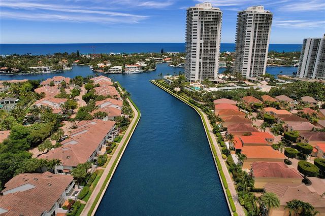 3757 NE 208 Te, Aventura, FL 33180