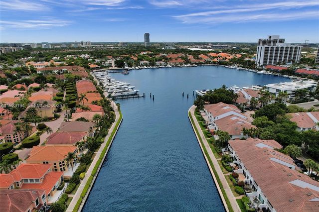 3757 NE 208 Te, Aventura, FL 33180