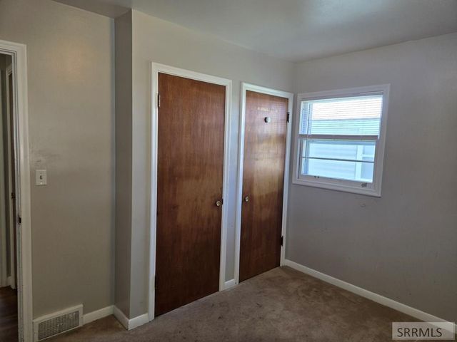 542 E 1st N, St Anthony, ID 83445