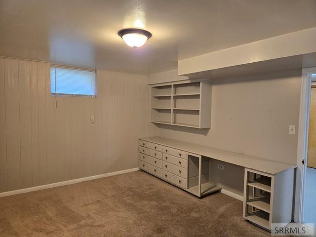 542 E 1st N, St Anthony, ID 83445